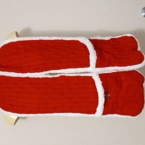 CLEARANCE Designer Luxuriously Warm & Elegant Red Knit Winter Scarf